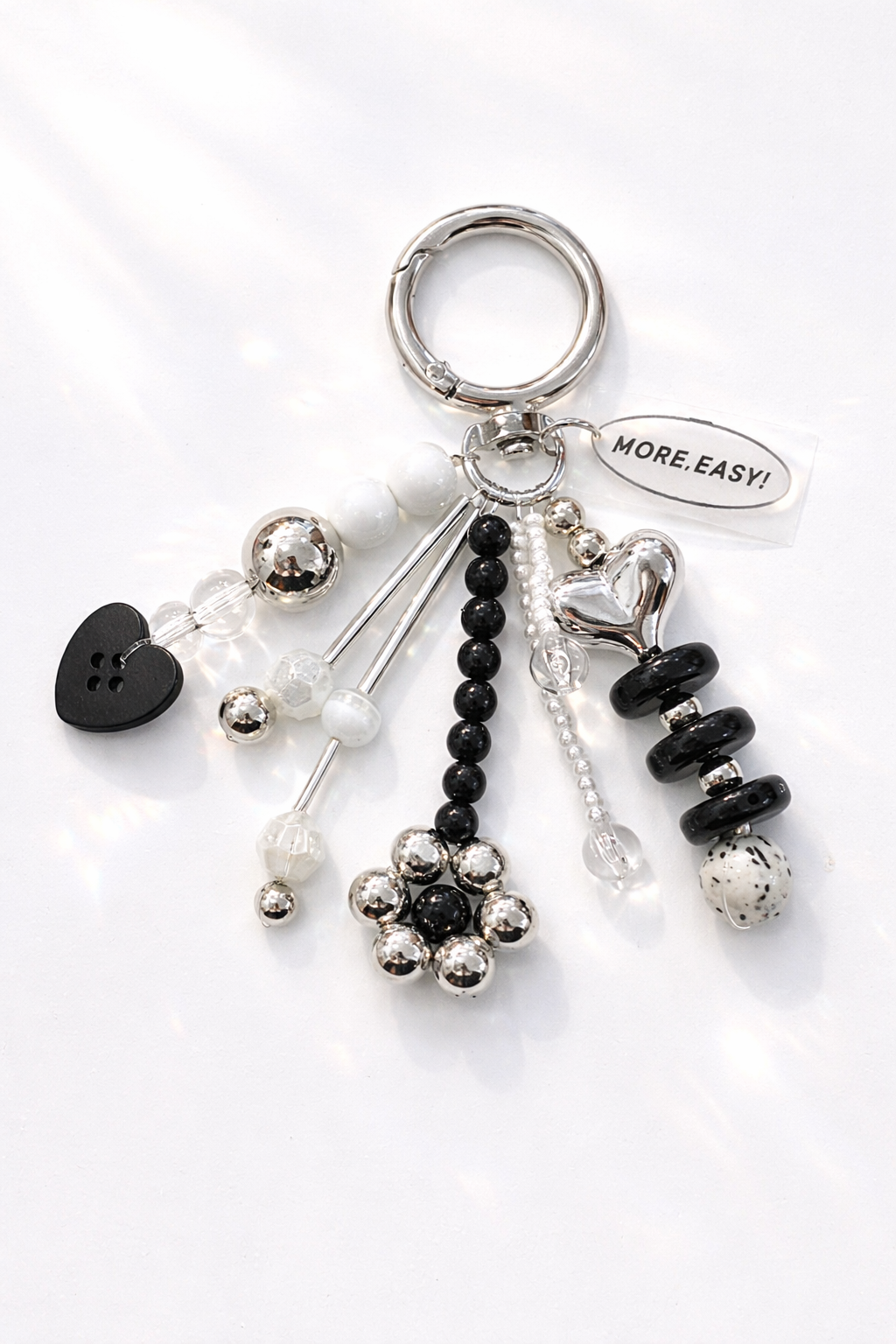 [MORE EASY]  silver hearts keyring